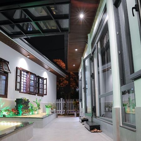 Chi Homestay #4 Хуе Екстериор снимка